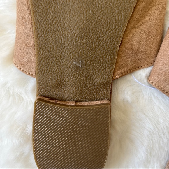 Lily Morgan Slip On Square Toe Sandals Suede Flat Slide Beige Tan Nude Size 7 - Picture 5 of 5